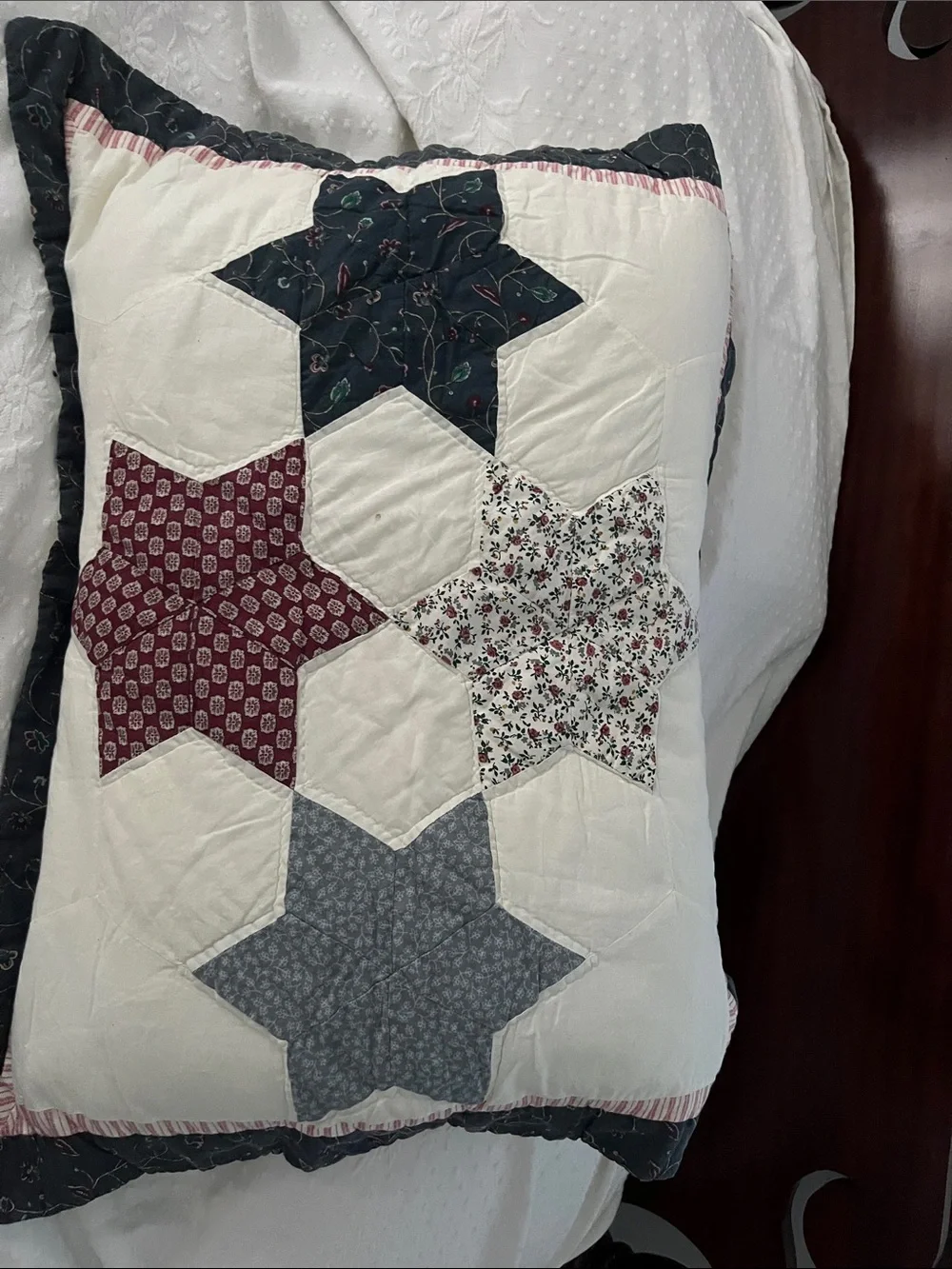 Star Patchwork Quilt Pillowsham in Cream, Navy, Burgundy -